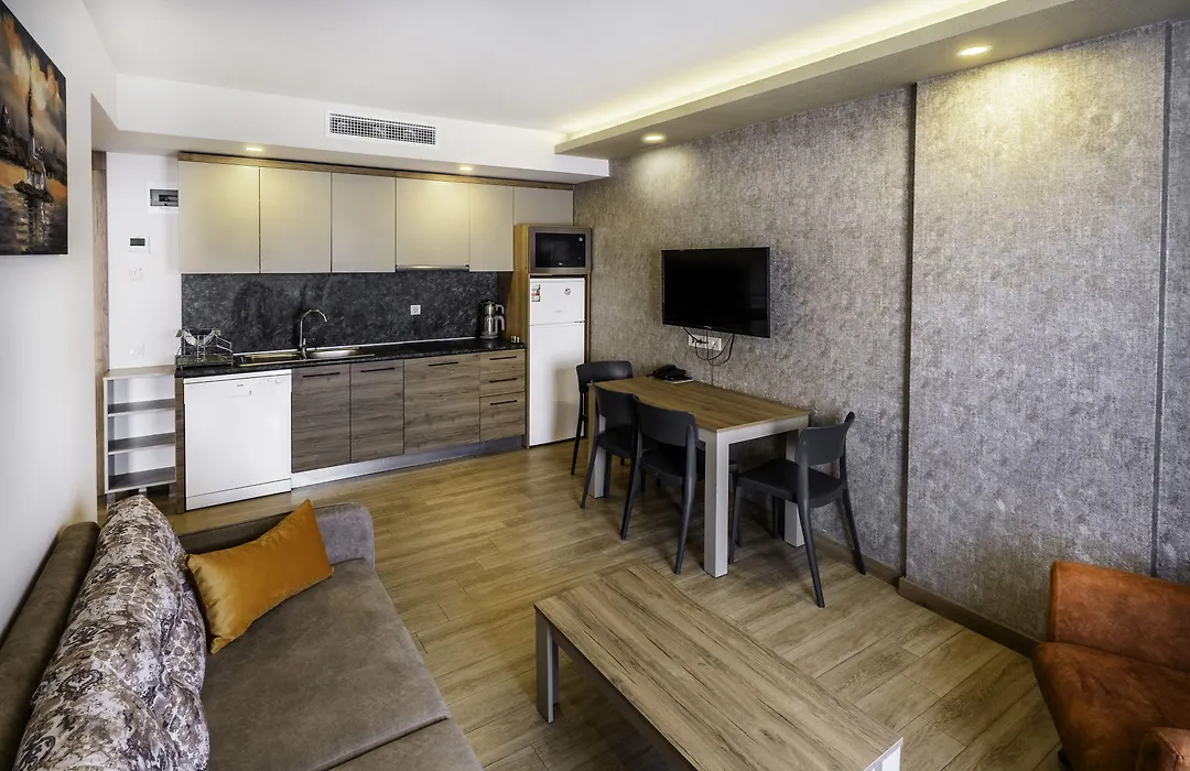 Golden World Suite Hotel-1