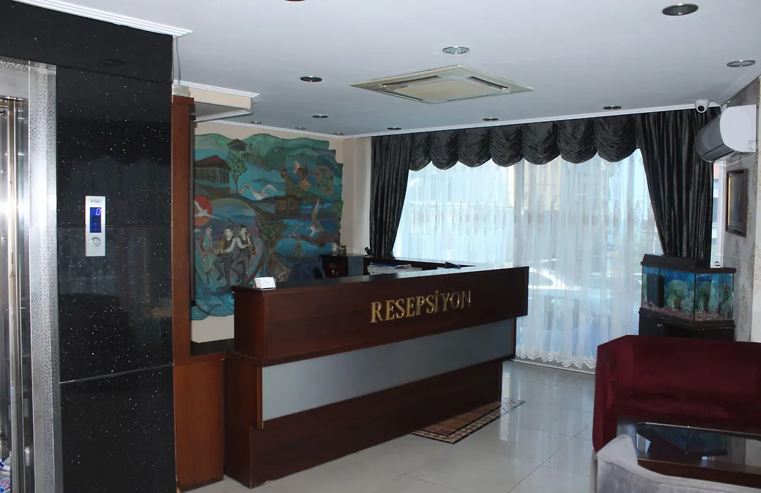 Ganita Life Hotel-1