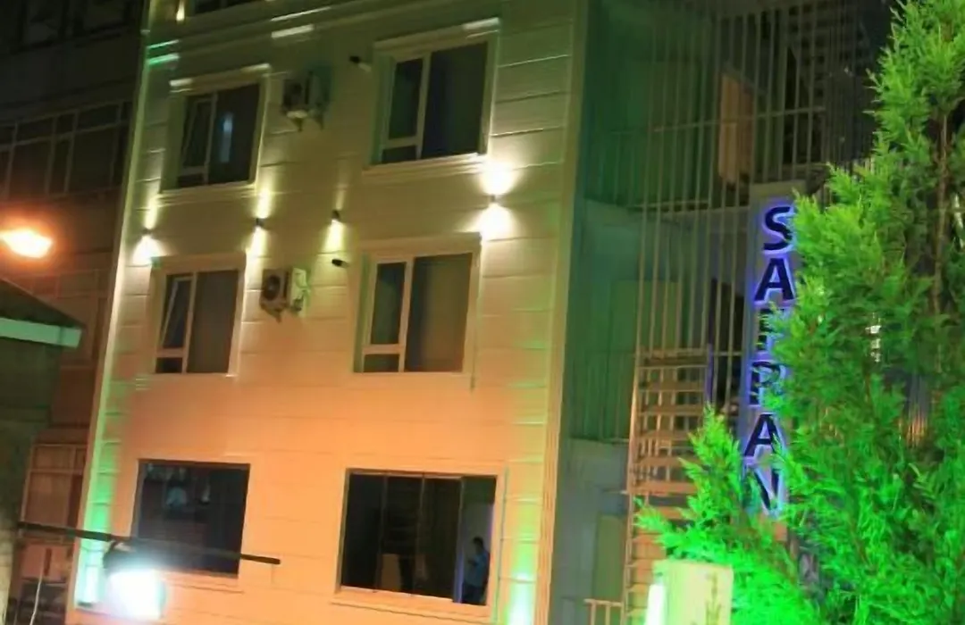 Safran Hotel-1