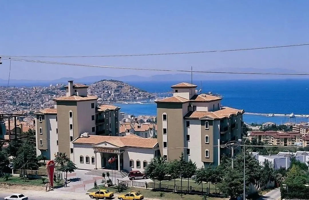 Seaview Suite Hotel-1