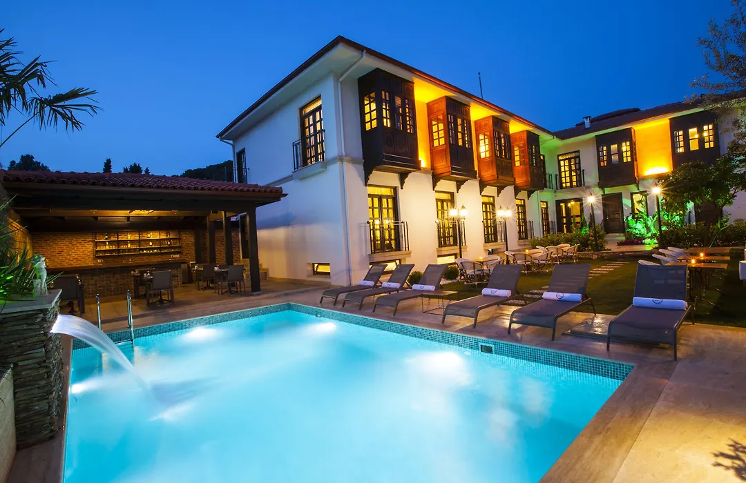 Livia Garden Hotel-1