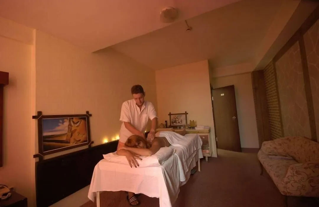 Sesin Hotel-1