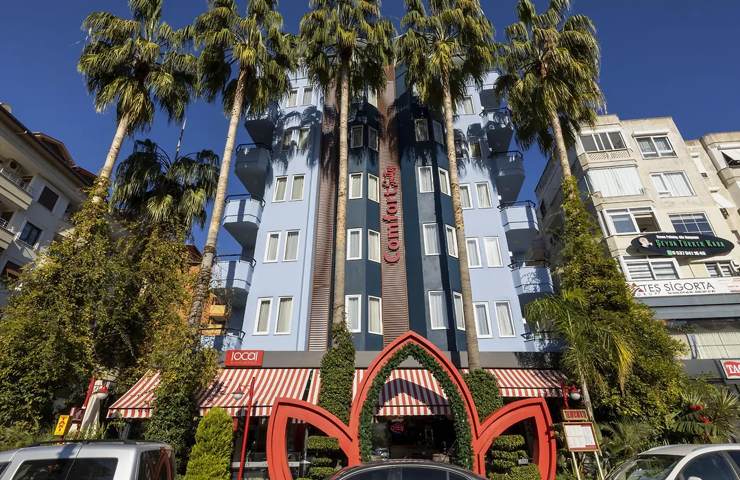 Comfort Suites-1