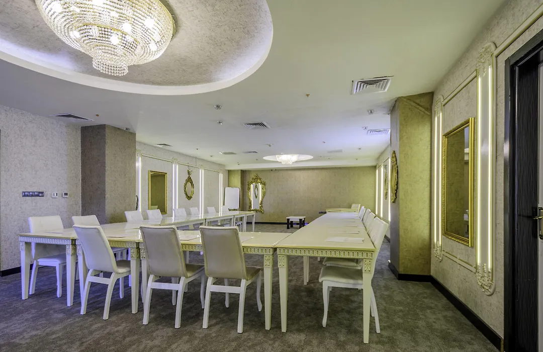 Real House Boutique Hotel-1