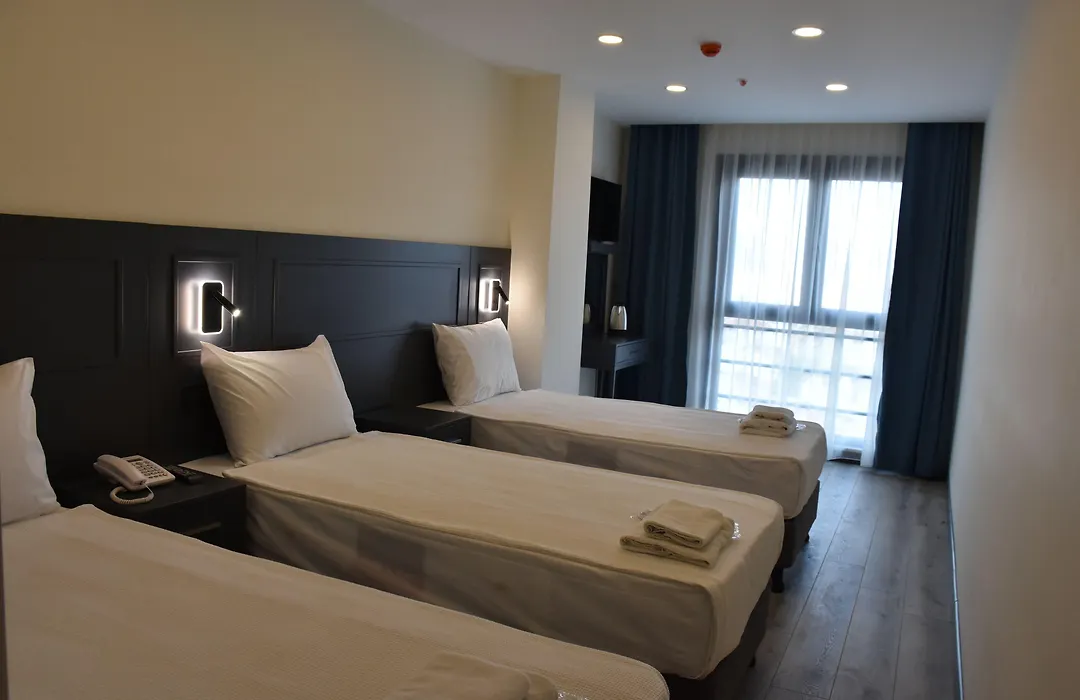 Shishly Palace Hotel-1