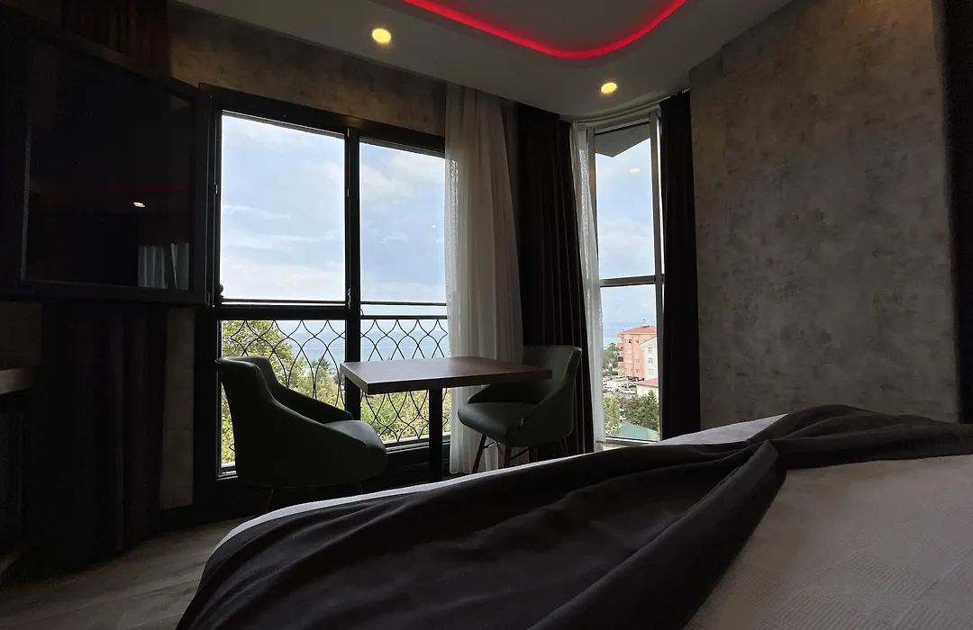 Avni Bey Otel-1