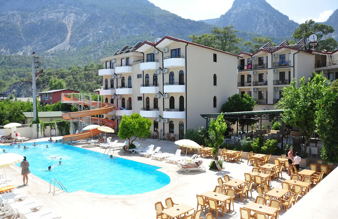 Akasia Resort Hotel-1