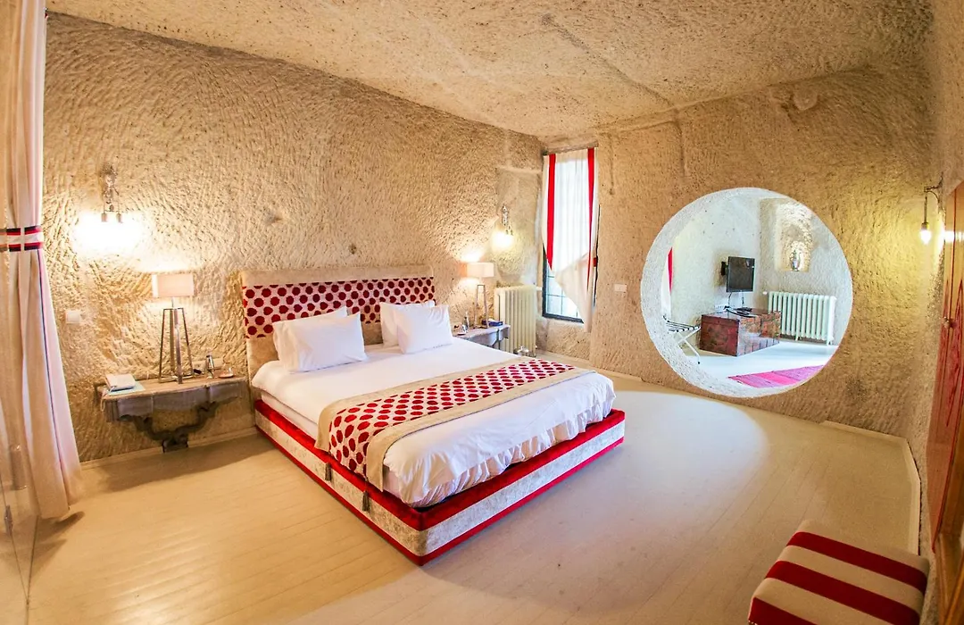 Hezen Cave Hotel-1