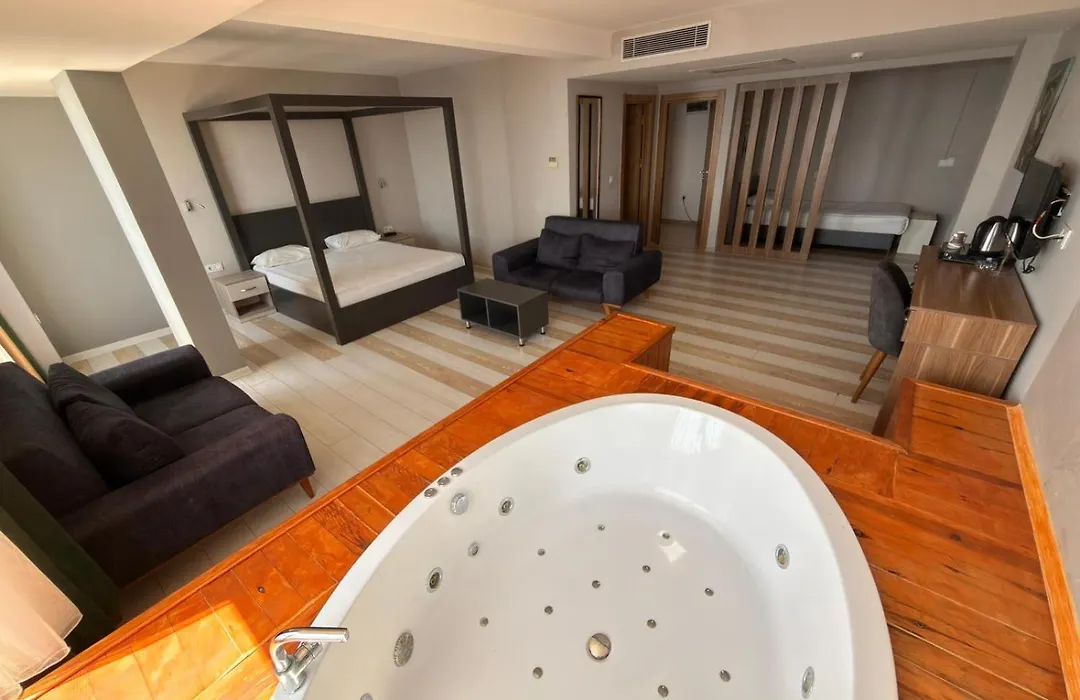 On Hotel-1