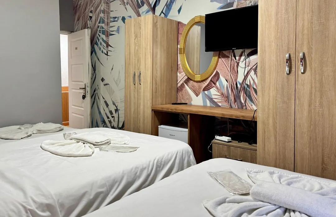 Rozza Hotel-1