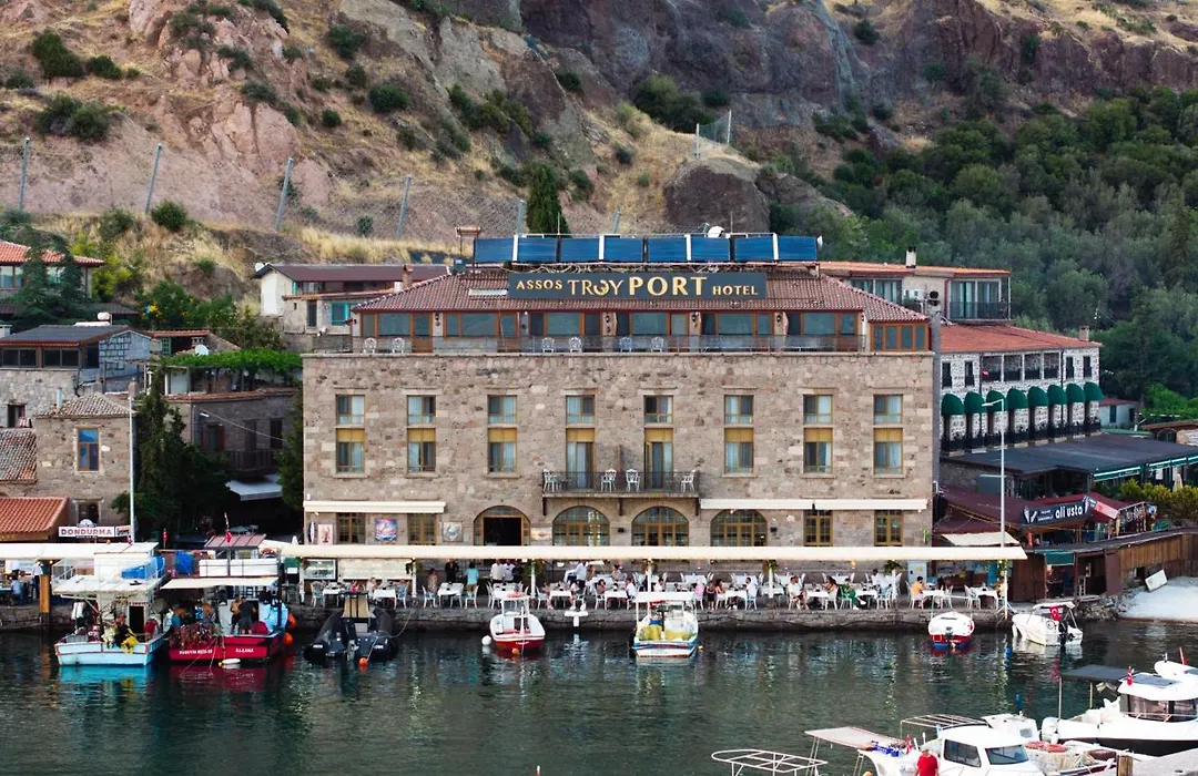 Assos Troy Port Hotel-1