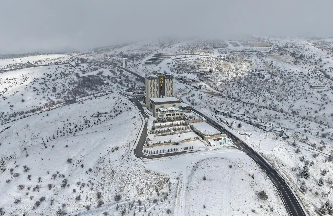 Windyhill Hotel-1