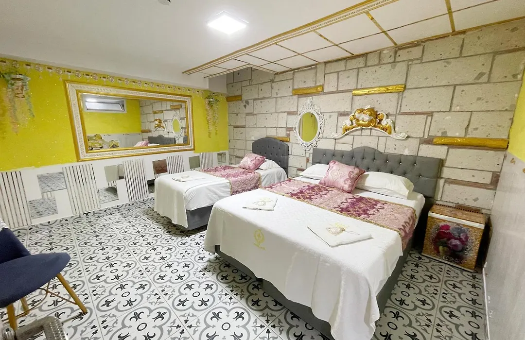 Lamur Hotel-1