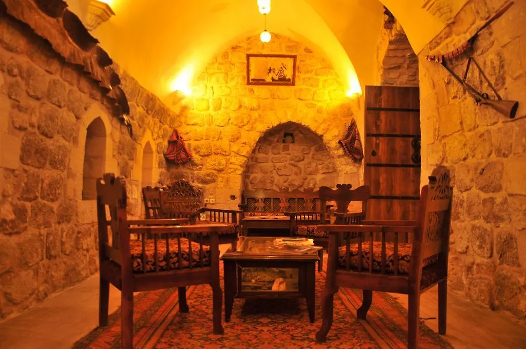 Artuklu Kervansaray-1