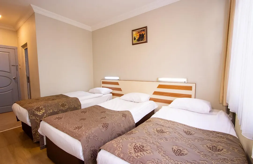 Tac Hotel-1