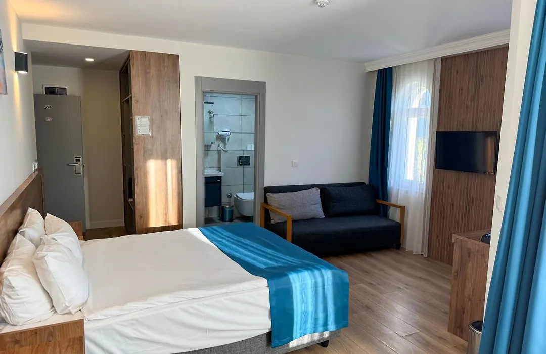 Premier Inn City Antalya-1