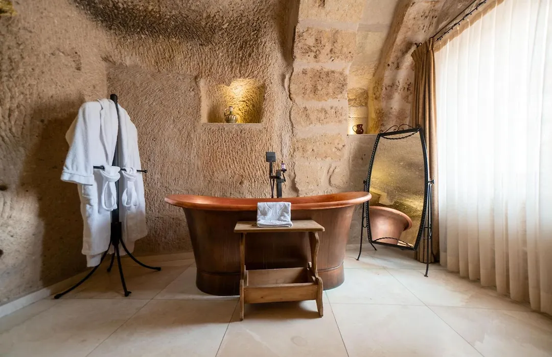 Divan Cave House-1