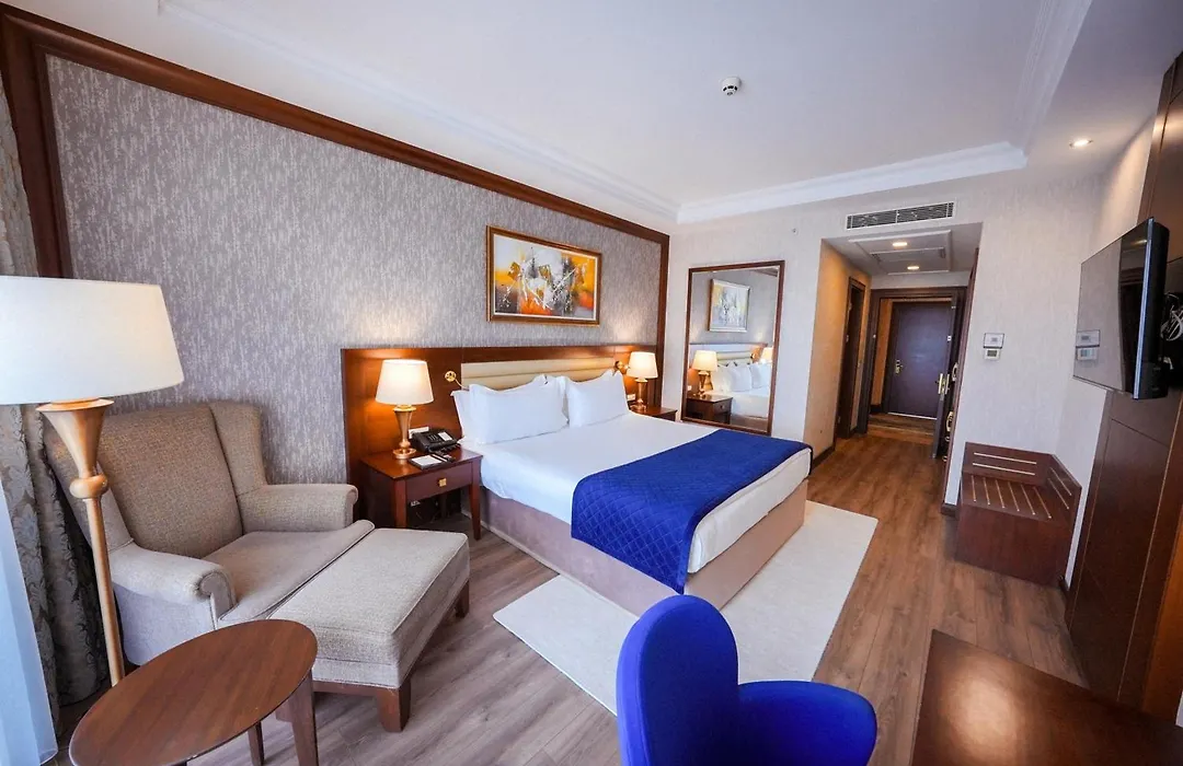 Wellborn Luxury Hotel-1