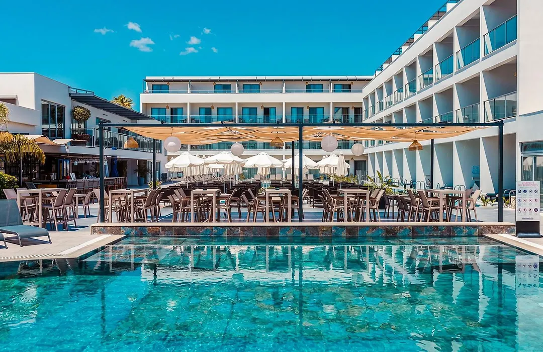 Victoria Princess Hotel-1