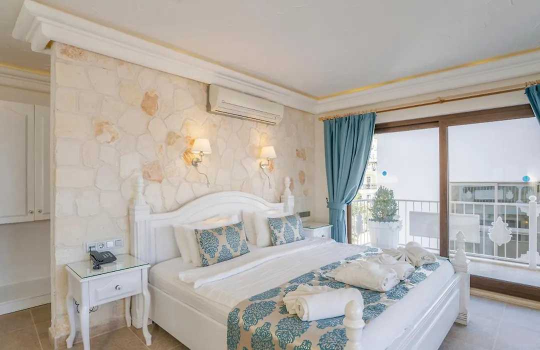 Oasis Hotel (Adults Only)-1