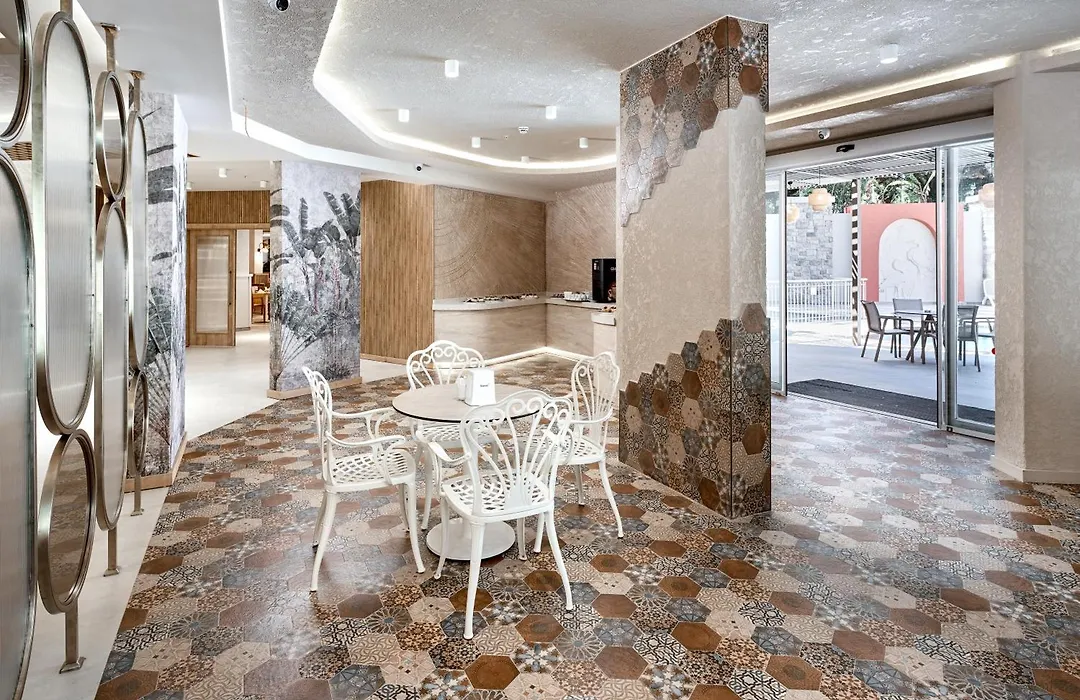 Annabella Park Hotel-1