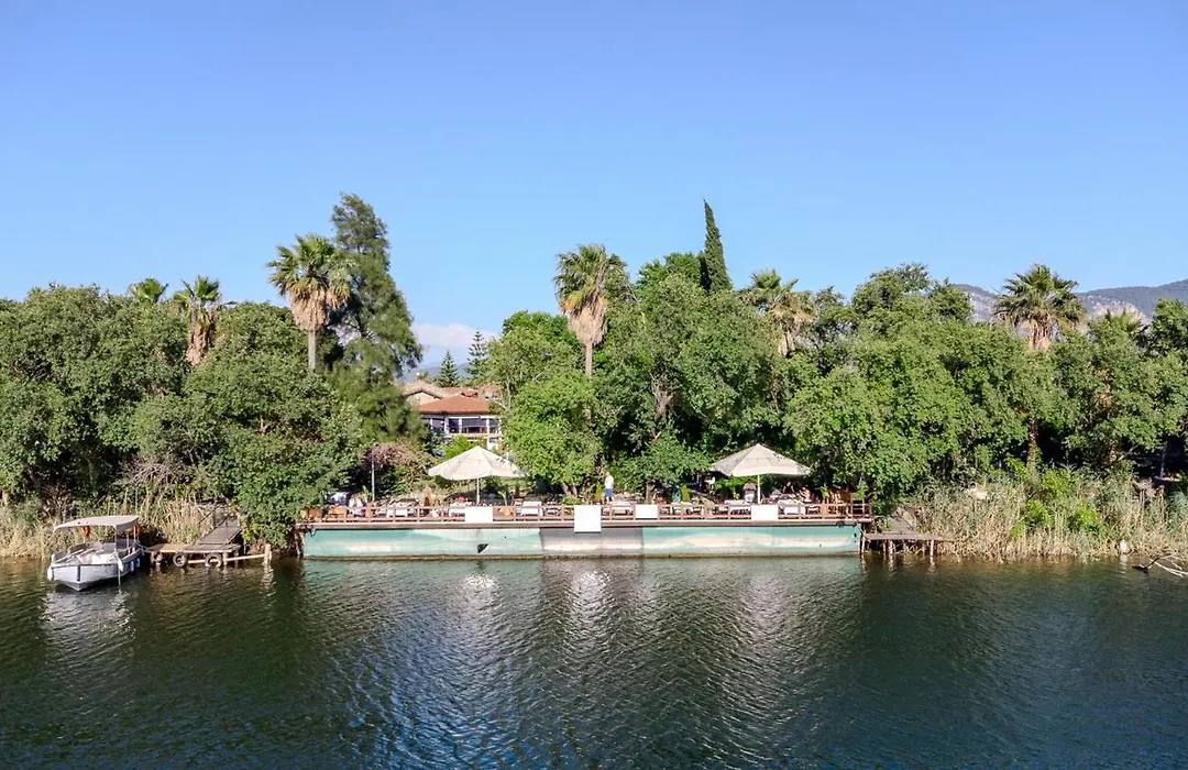 Aydos Hotels & Breeze Restaurant-1