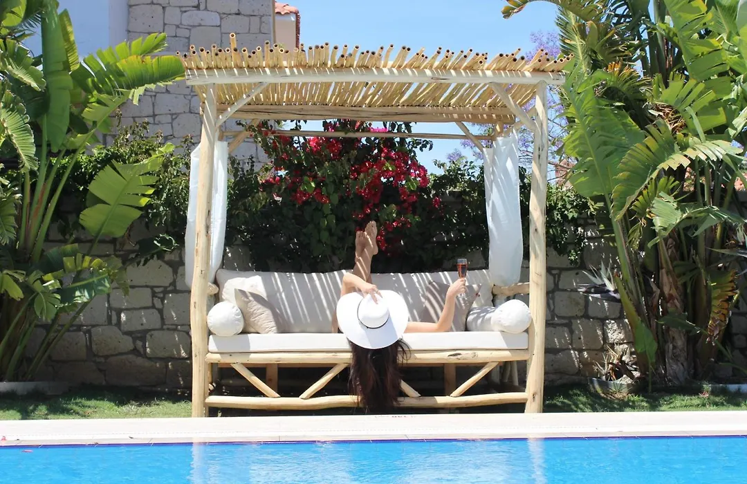 Cemal Alacati Butik Hotel-1