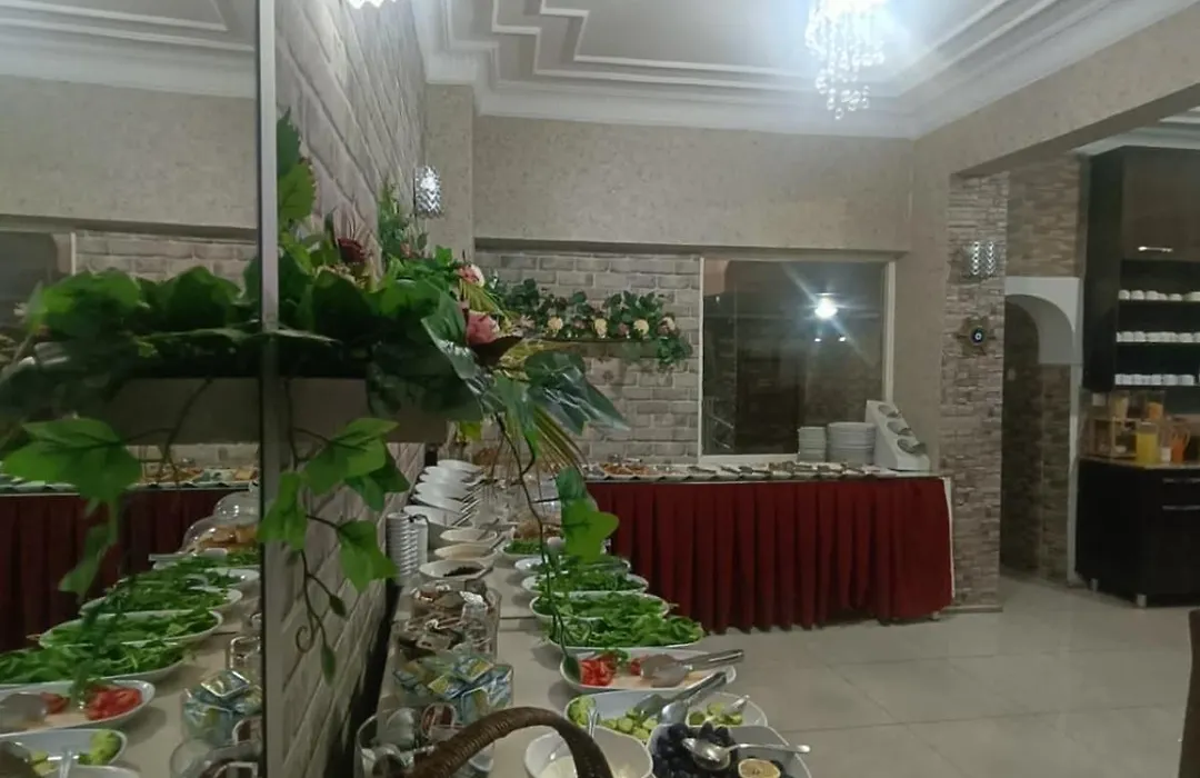Hotel Seven Park-1