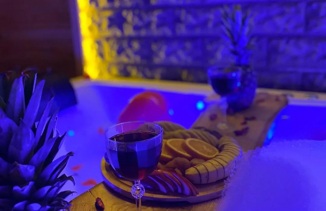 Ria Sueit Otel Bungalov-1