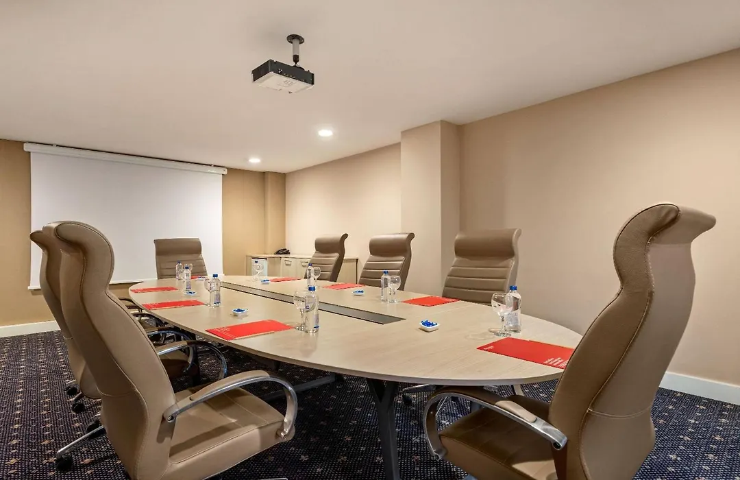 Ramada Plaza by Wyndham Mardin-1