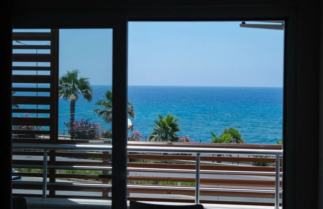 Azak Blue Otel-1
