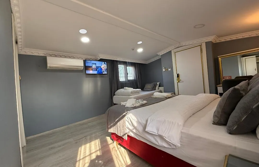 Rhythm Hotel-1