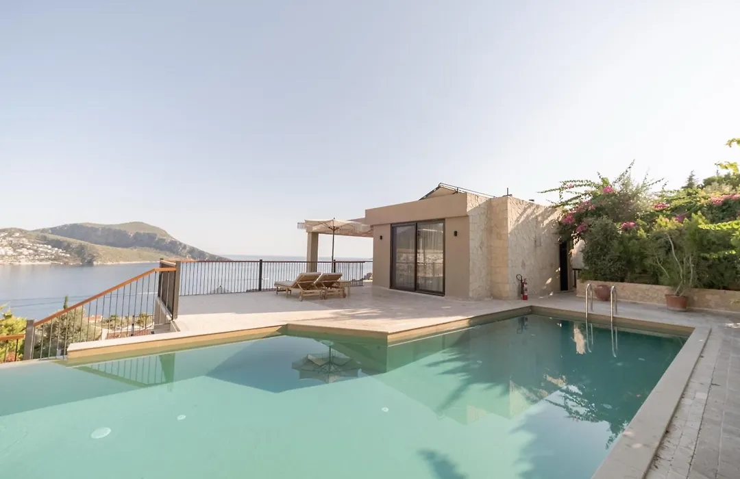 Asfiya Sea View Hotel-1