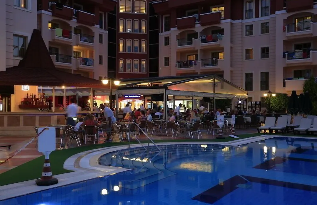 Club Aida-1