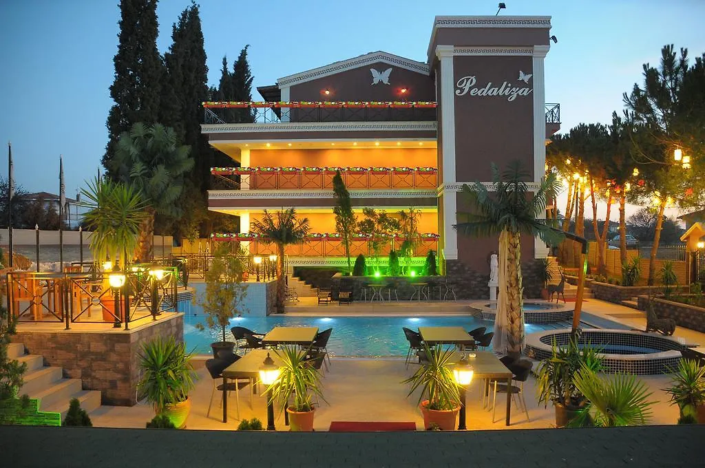 Pedaliza Hotel-1
