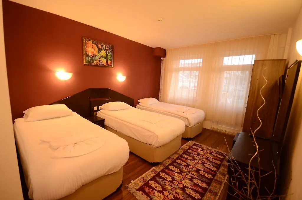 Matiasos Hotel-1