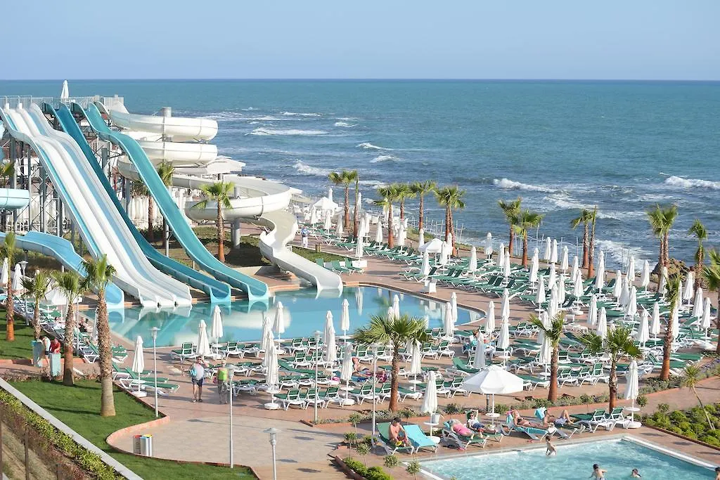 Vikingen Infinity Resort & Spa-1