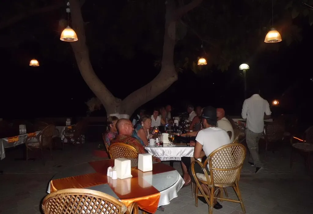Deniz Hotel-1
