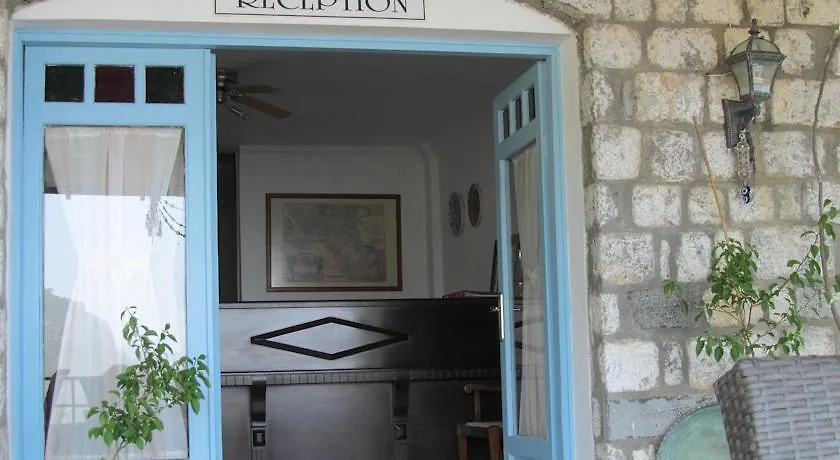 Serena Suites-1
