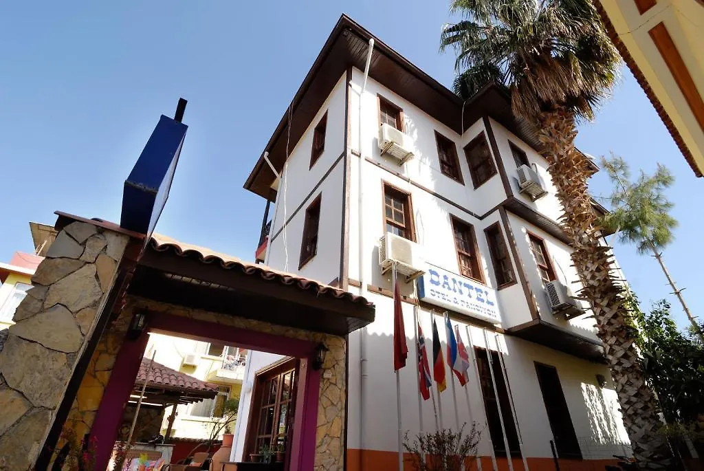 Dantel Pension-1