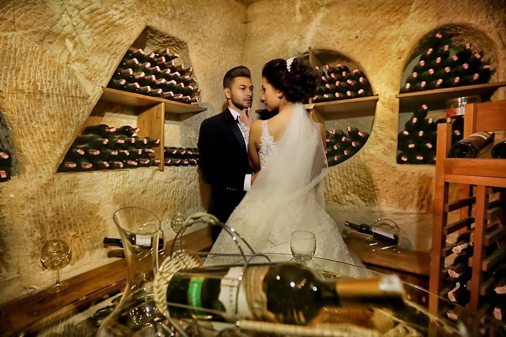 Sunak Cave Boutique-1