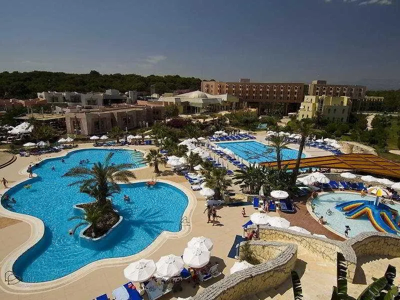 Blue Waters Club-1