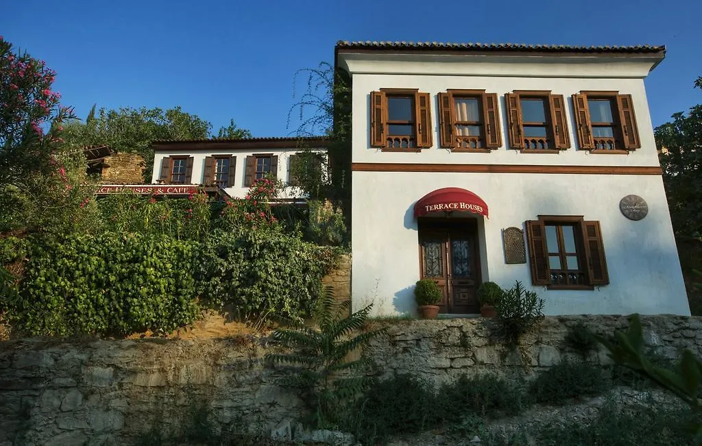 Terrace Houses Sirince-1