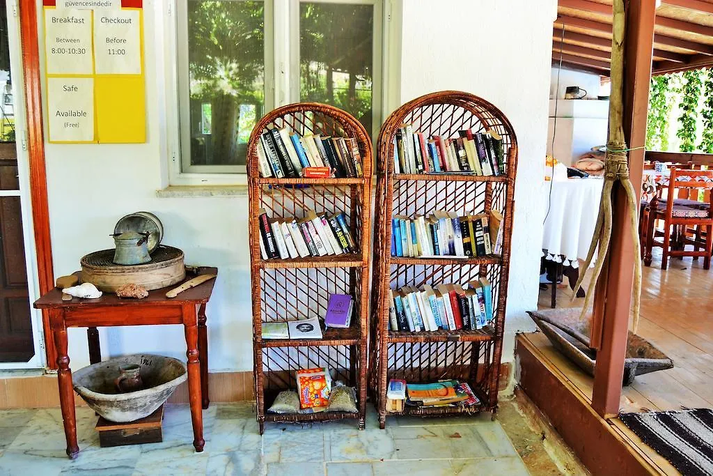 Zeybek 1 Pension-1