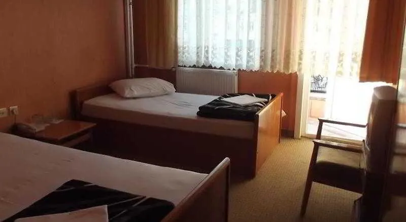 Rize Efes Hotel-1