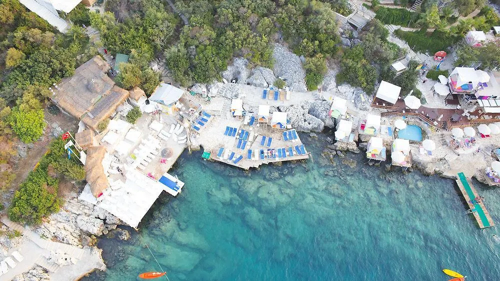 Thetis Hotel-1