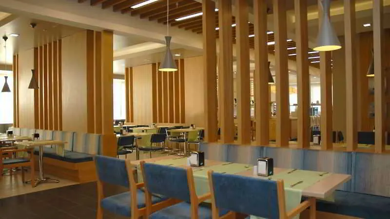 Smart Voxx Resort Hotel-1