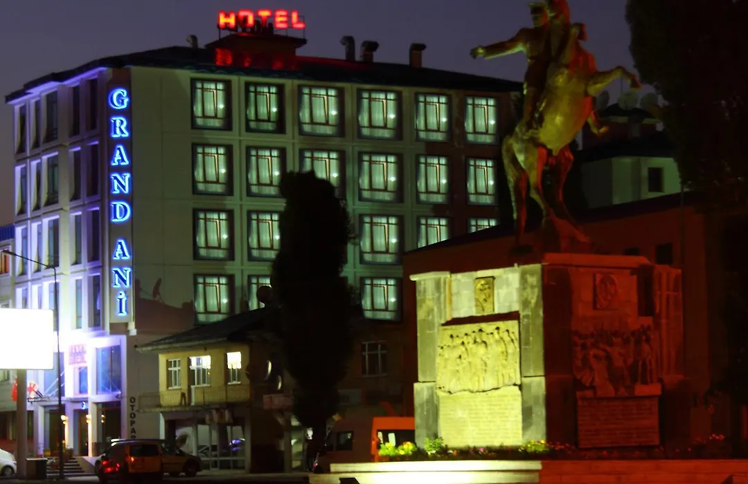 Grand Ani Hotel-1