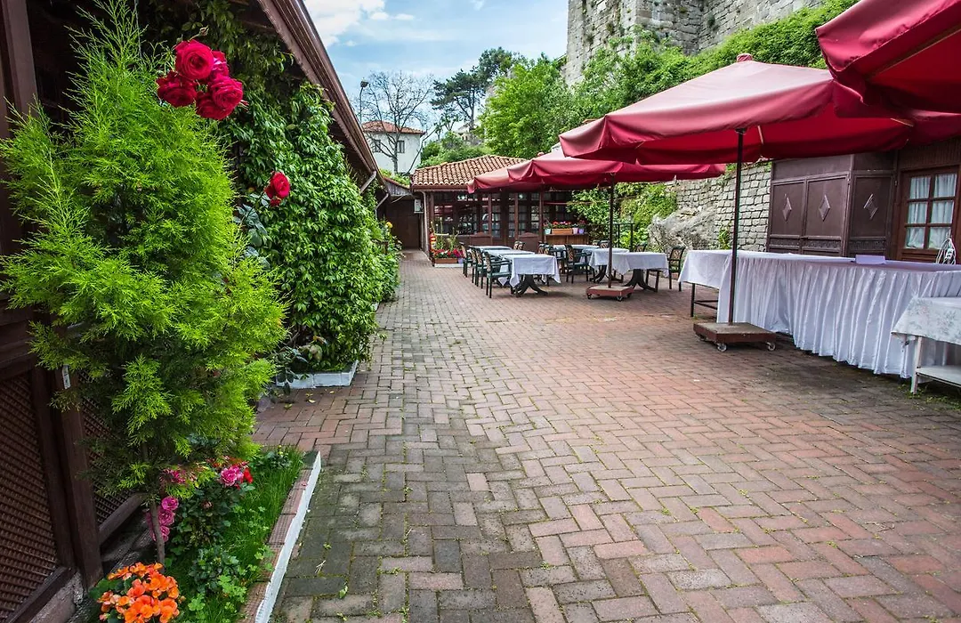 Çarşı butik otel-1