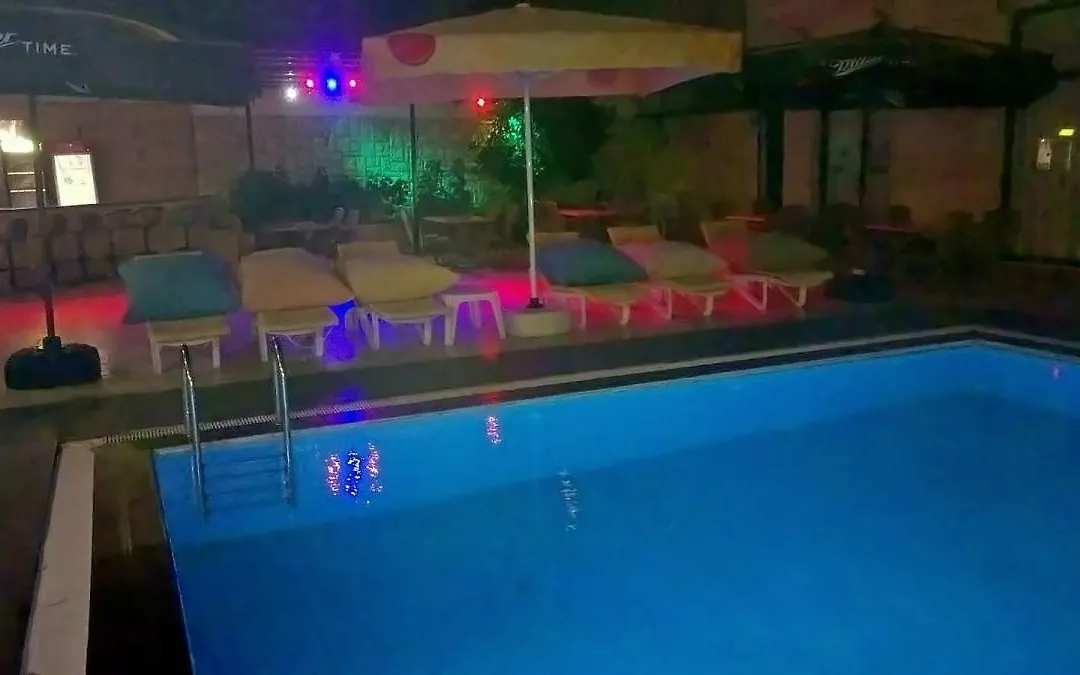 Kanarya Otel-1